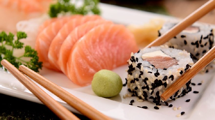 Leckeres Sushi so wie beim Asia Imbiss Hoa Nam mit Lieferservice in Berlin.